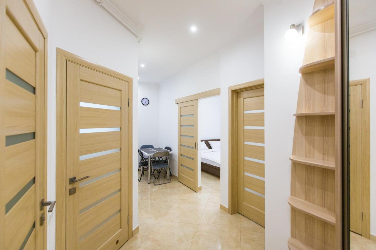 Avangard Kulisha 6B Apart 리비프 외부 사진